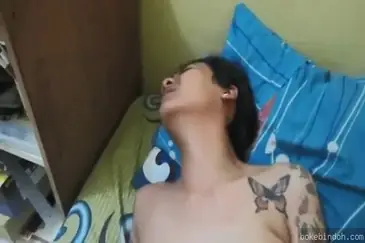 ABG Kacamata Bertato Ngewe Pamer Nafsu Gila Liar