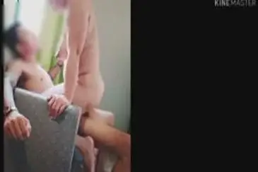 Main Sama Mama Di Kursi